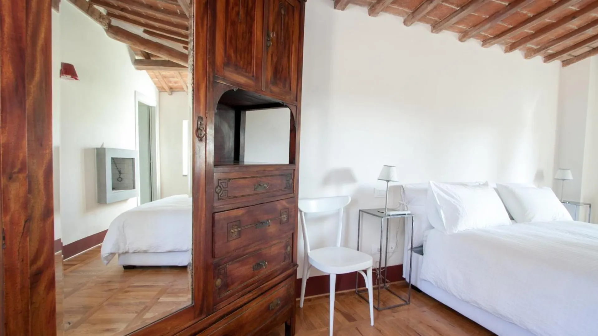 Resort Borgo Syrah Cortona Italië